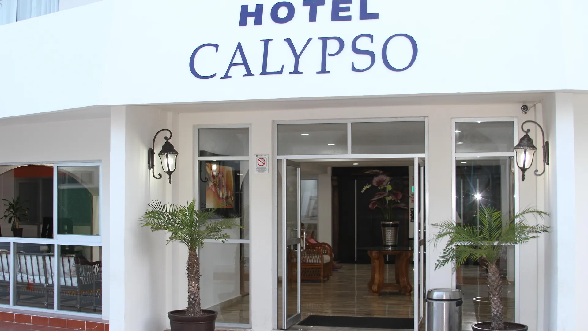 Hotel Calypso Cancun 3*,