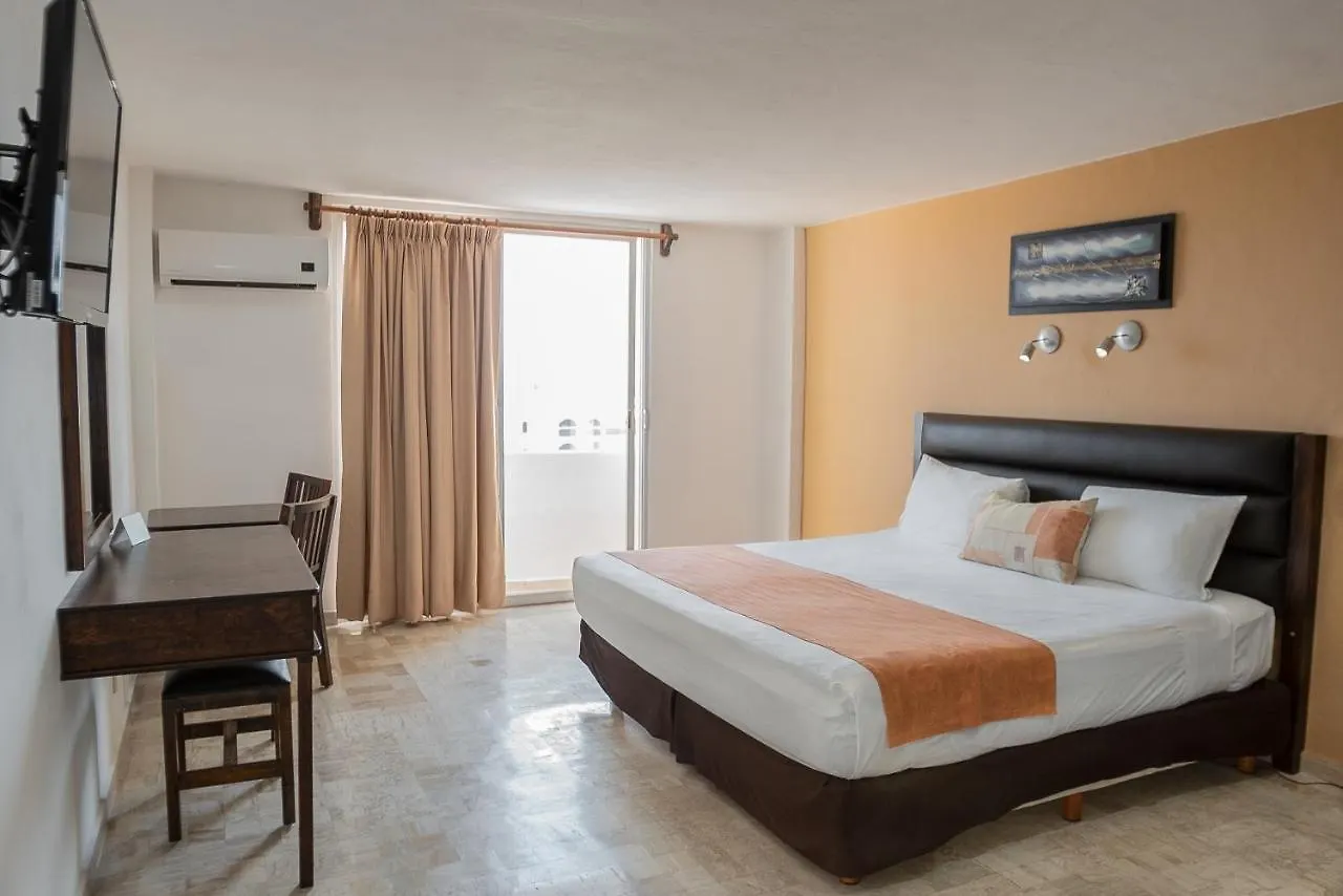 Hotel Calypso Cancún