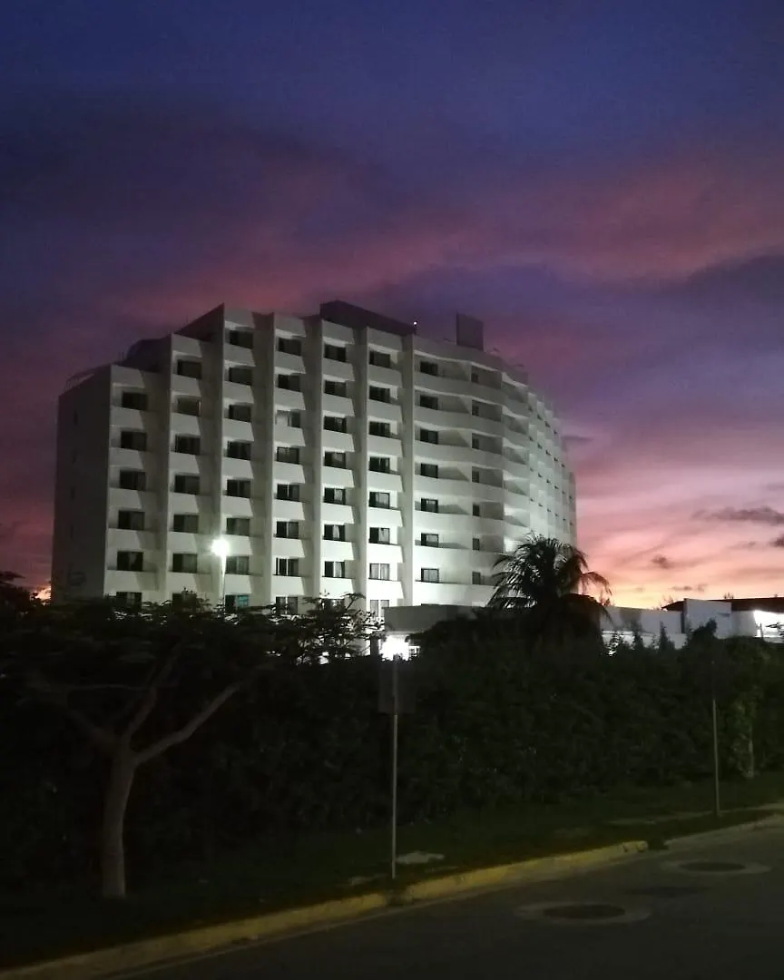 Hotel Calypso Cancún