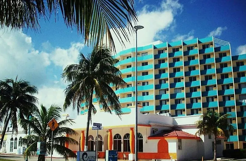 Hotel Calypso Cancún 3*,  México